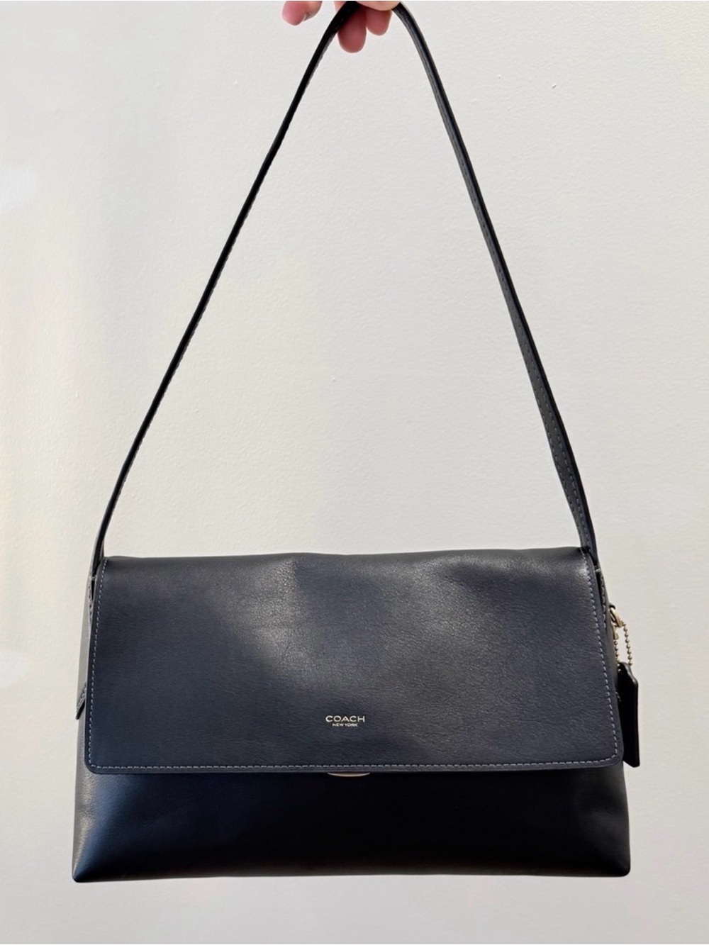 Coach Chelsea 30